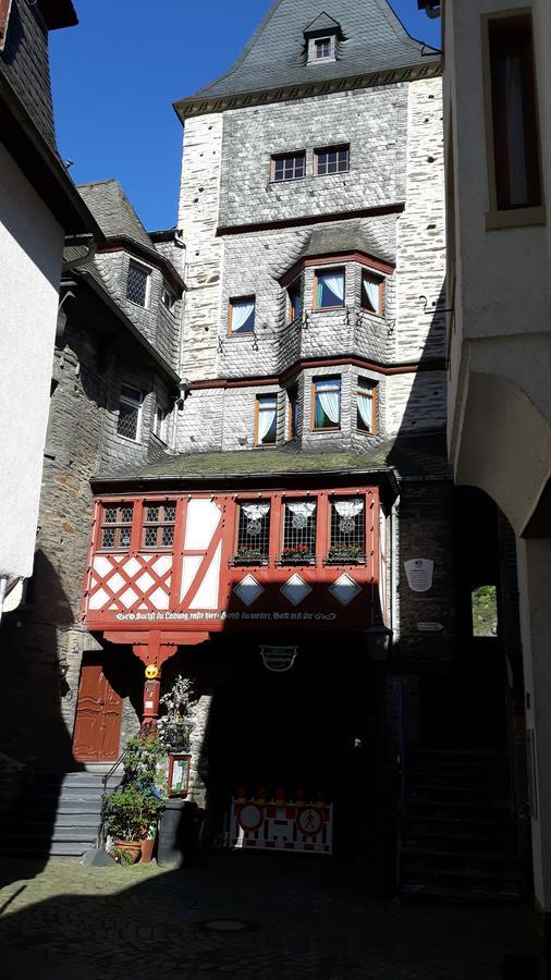 Hotel Kranenturm Bacharach Exteriör bild