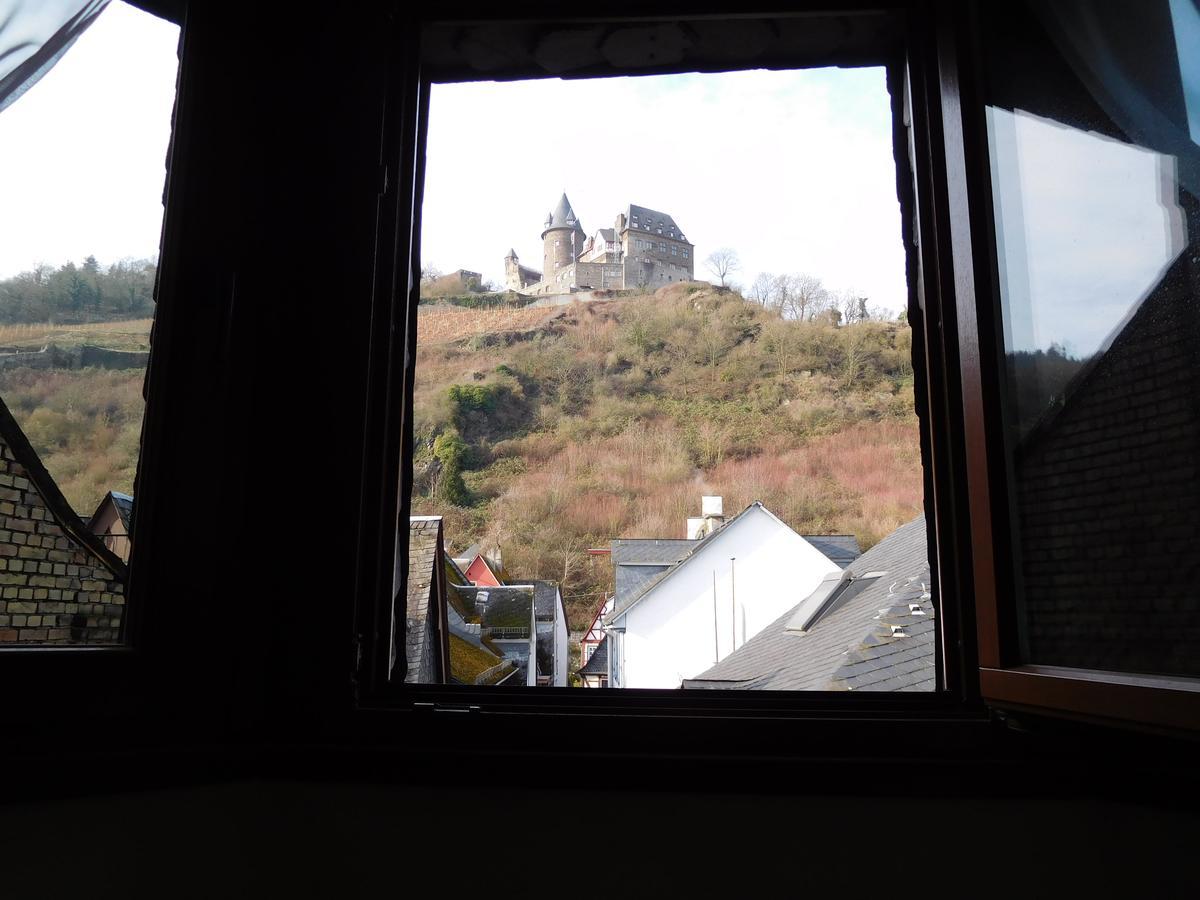 Hotel Kranenturm Bacharach Exteriör bild